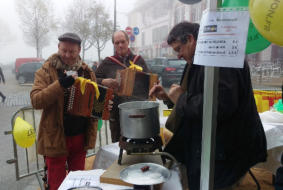 Heureusement Alain a de quoi réchauffer tout le monde!