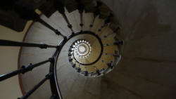 Escalier à vis à noyau creux