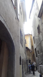 Allée étroite