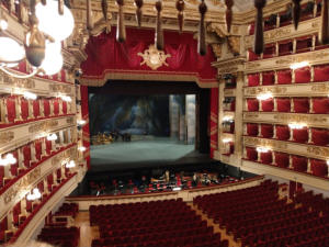 La Scala - la sc�ne vue des balcons